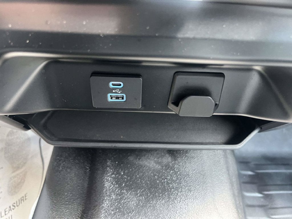 2023 Ford F-150 XL STX