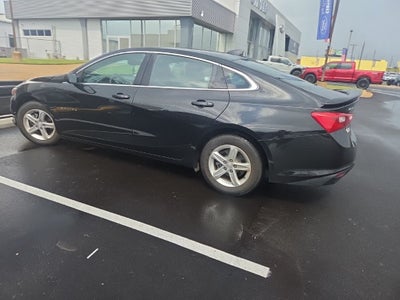 2022 Chevrolet Malibu LS 1LS