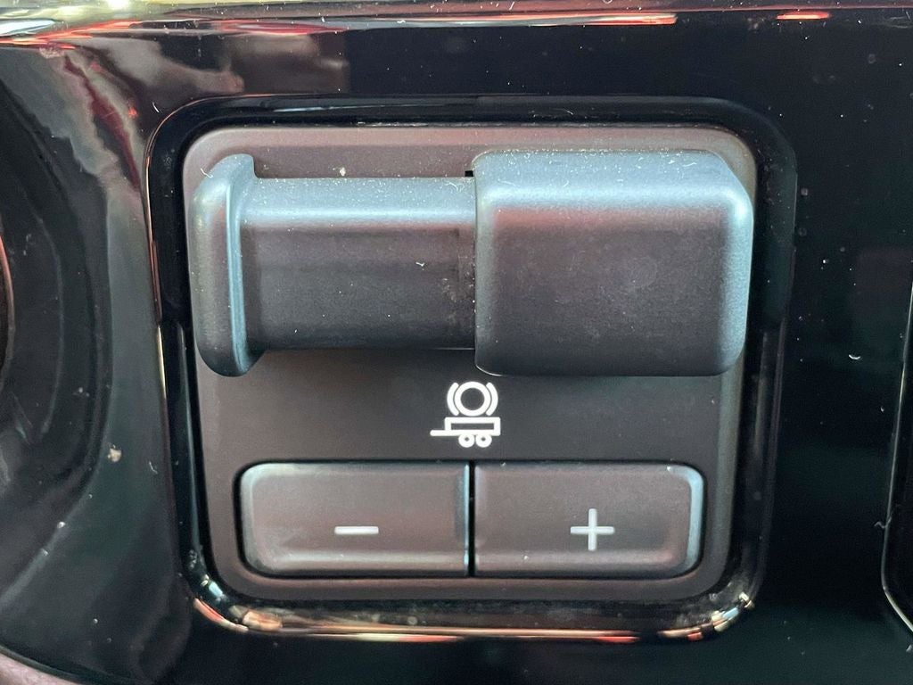 2023 Chevrolet Silverado 1500 LT LT1