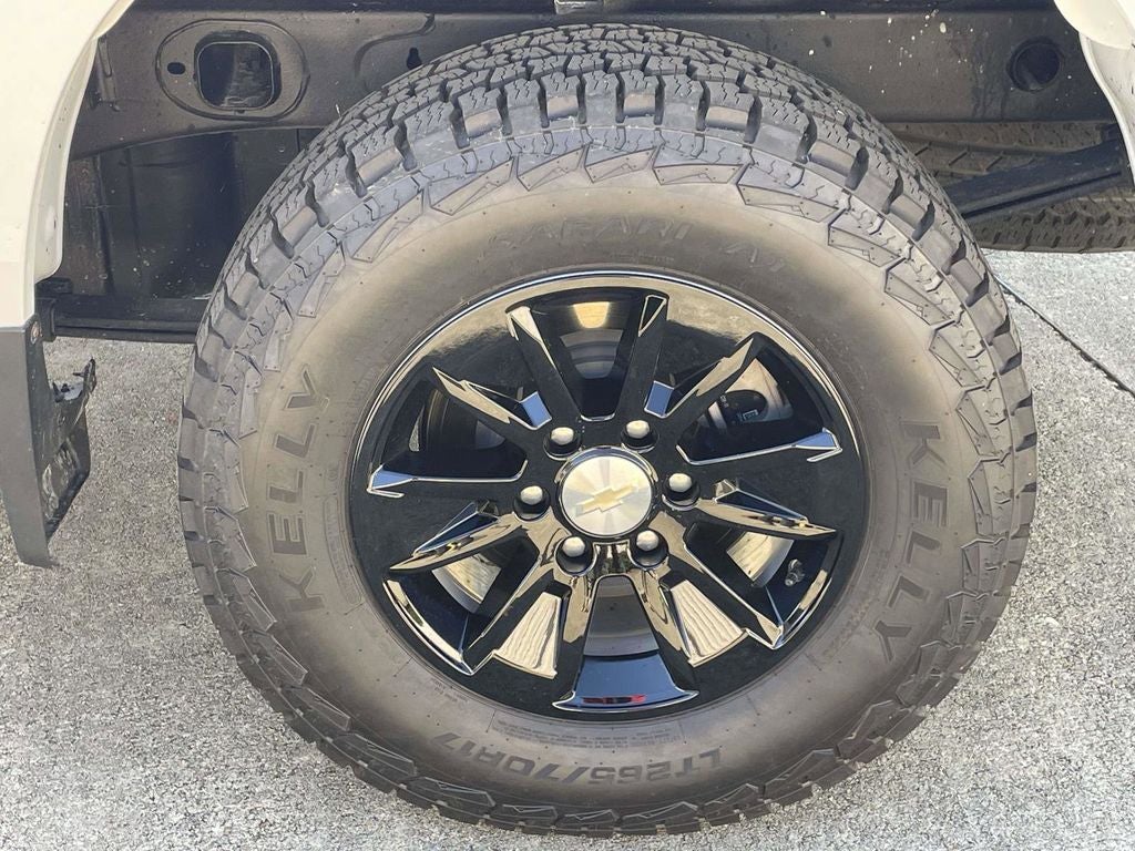 2023 Chevrolet Silverado 1500 LT LT1