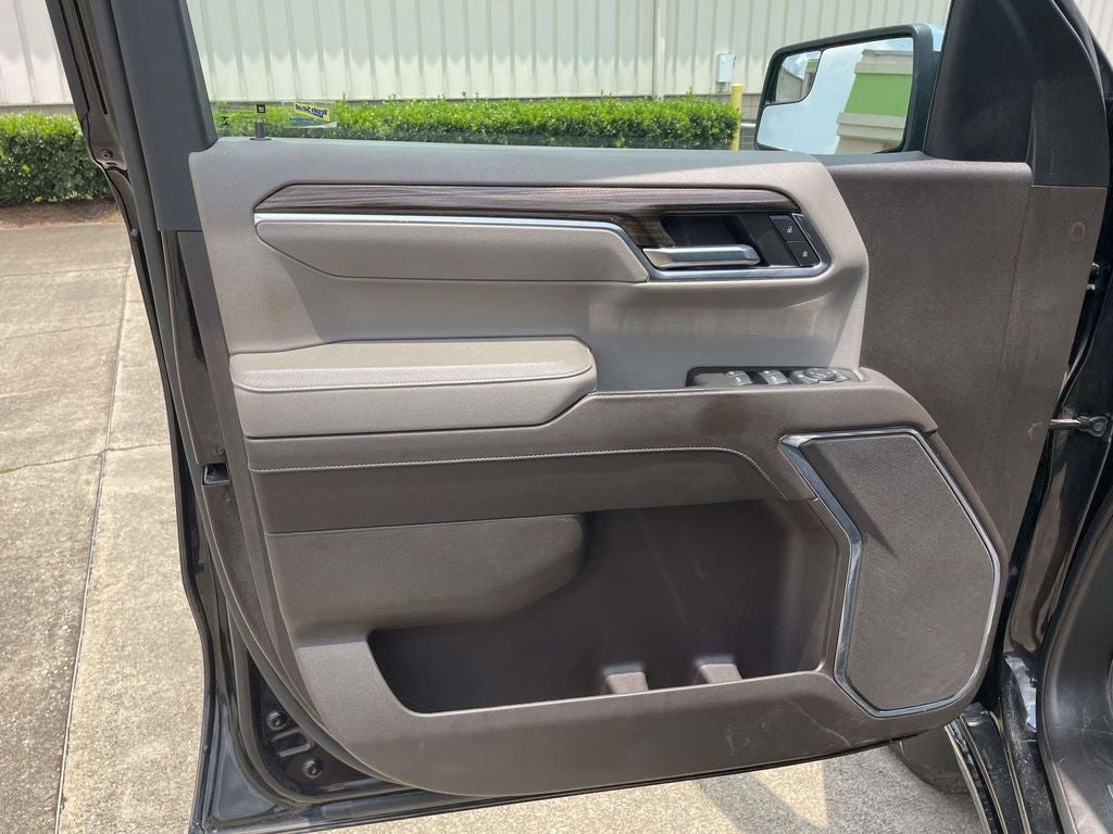 2023 Chevrolet Silverado 1500 LT LT1