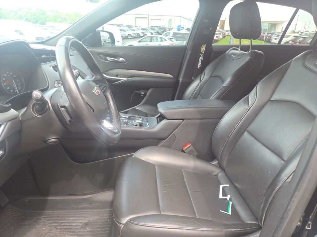 2019 Cadillac XT4 Premium Luxury