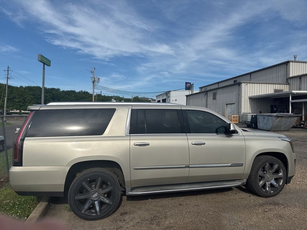 2015 Cadillac Escalade ESV Luxury