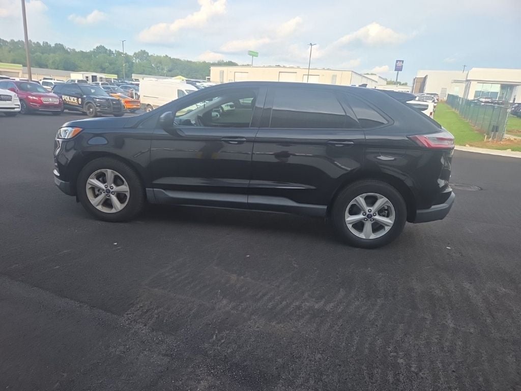 2020 Ford Edge SE