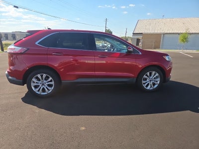 2021 Ford Edge Titanium