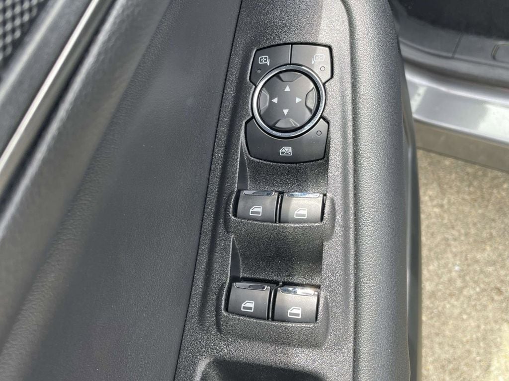 2024 Ford Edge SE