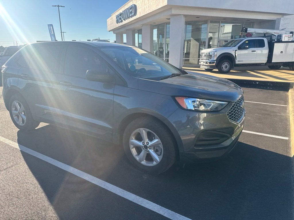 2024 Ford Edge SE