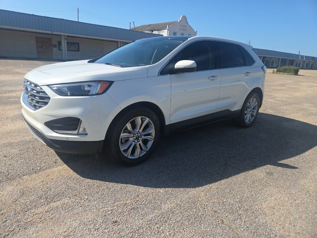 2022 Ford Edge Titanium