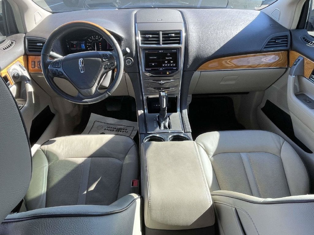 2015 Lincoln MKX Base