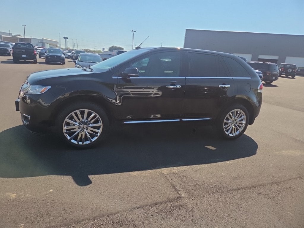 2015 Lincoln MKX Base