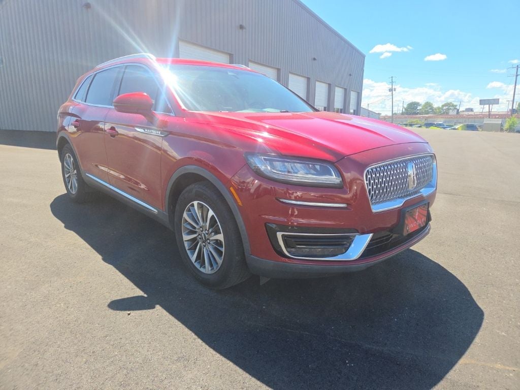 2019 Lincoln Nautilus Select