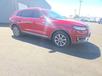 2019 Lincoln Nautilus Select