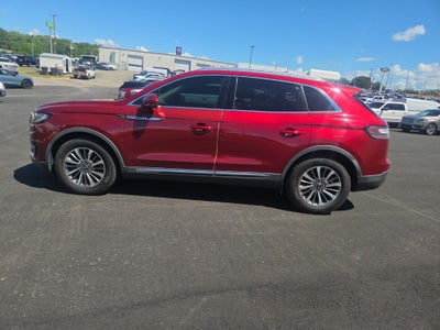2019 Lincoln Nautilus Select