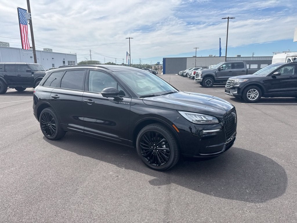 2025 Lincoln Corsair Premiere