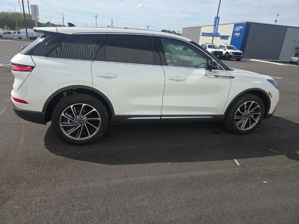 2024 Lincoln Corsair Premiere