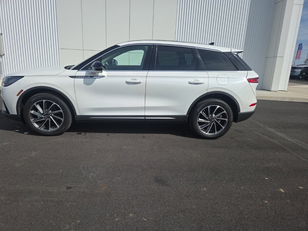 2024 Lincoln Corsair Premiere