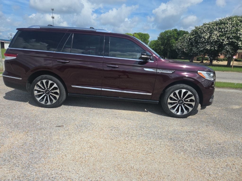 2023 Lincoln Navigator Reserve