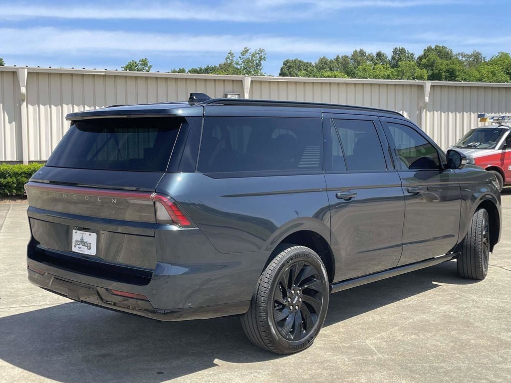 2025 Lincoln Navigator L Reserve