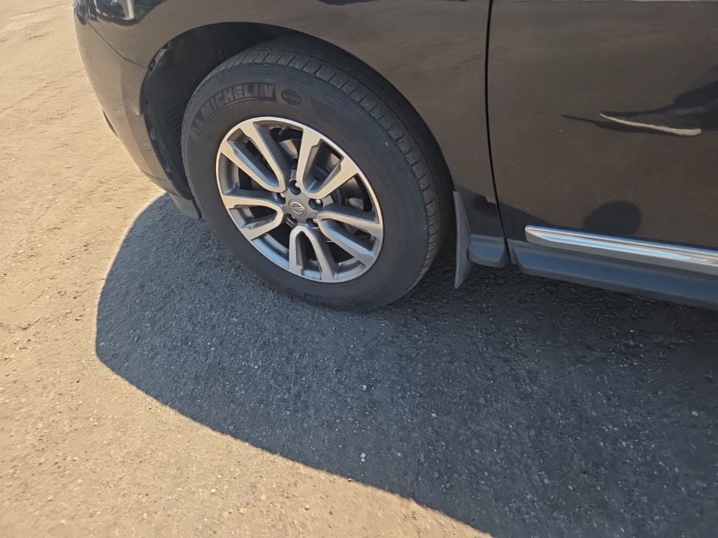 2015 Nissan Pathfinder SL