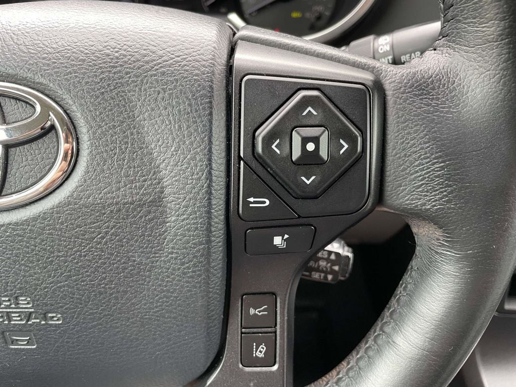 2020 Toyota Sequoia SR5