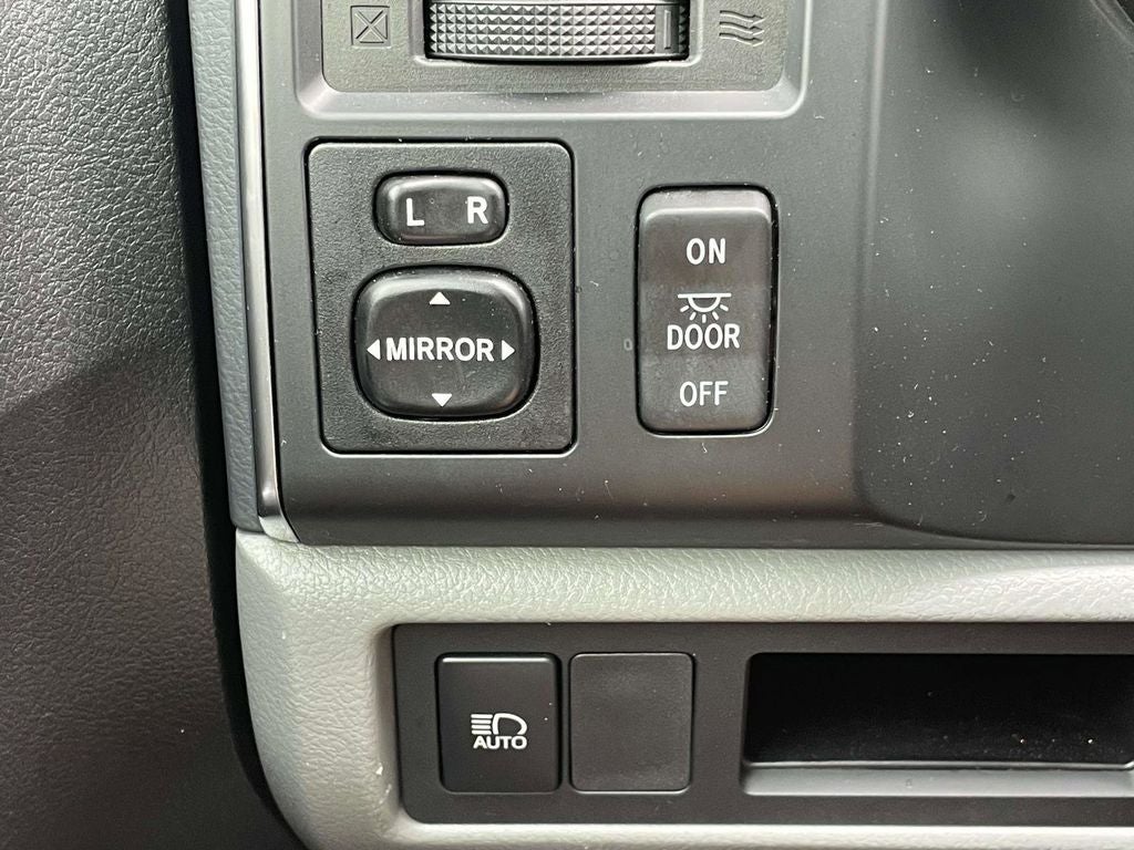 2020 Toyota Sequoia SR5