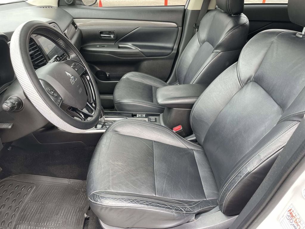 2020 Mitsubishi Outlander SEL