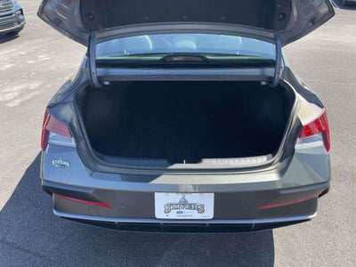 2024 Hyundai Elantra Hybrid Limited