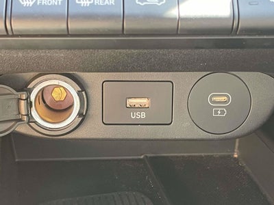 2024 Hyundai Elantra Hybrid Limited