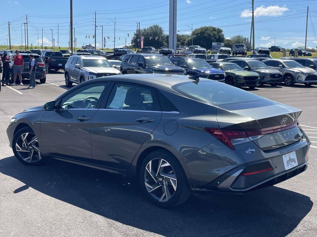 2024 Hyundai Elantra Hybrid Limited