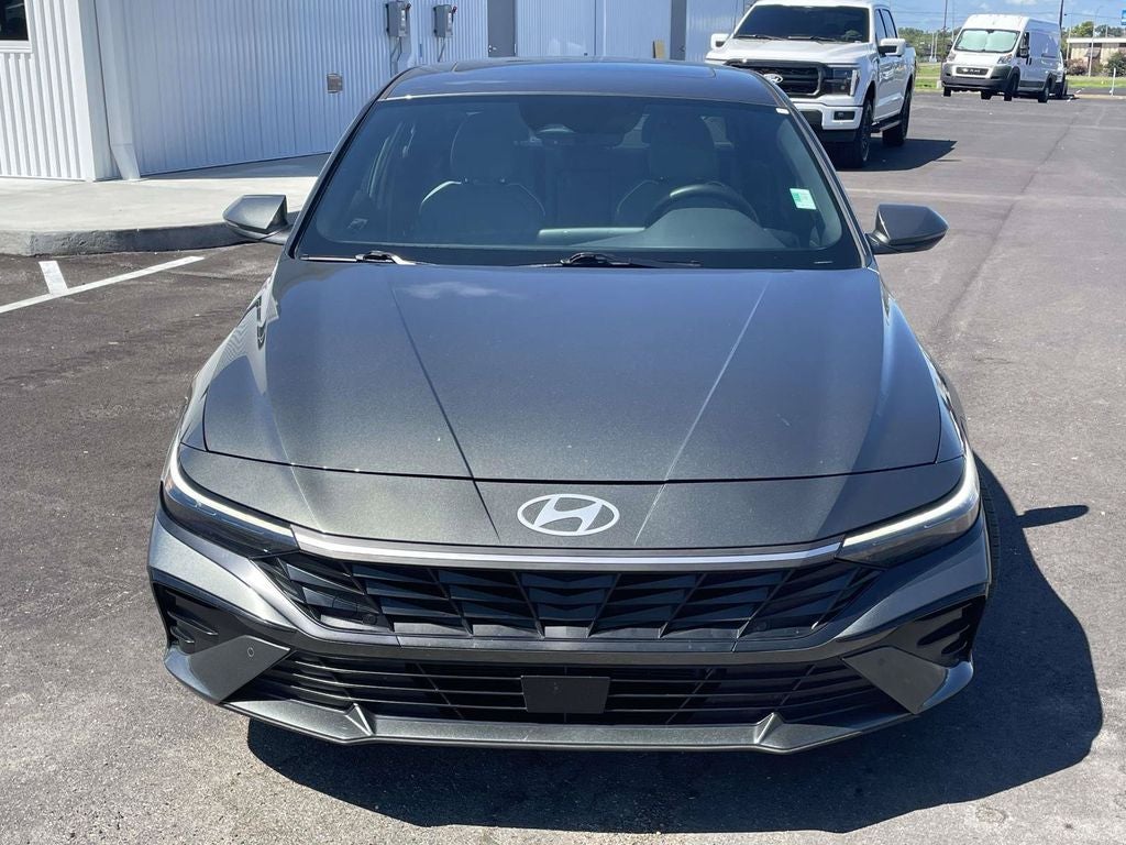 2024 Hyundai Elantra Hybrid Limited