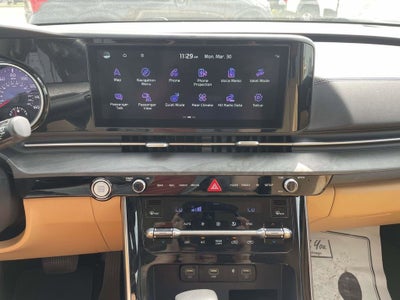 2024 Kia Carnival EX