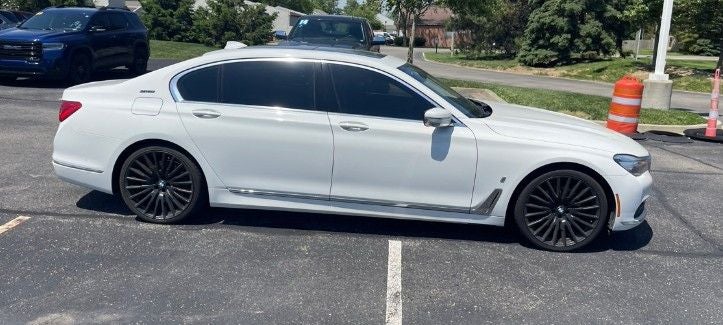 2018 BMW 7 Series 740e xDrive iPerformance