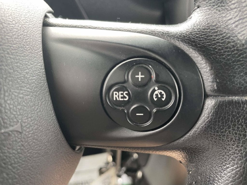 2013 MINI Cooper Countryman Base
